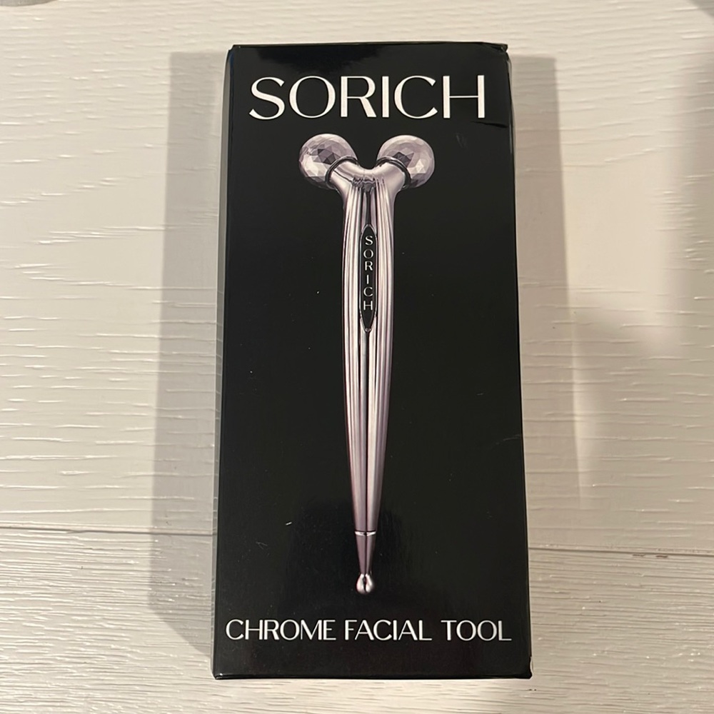 Sorich Chrome Facial roller.